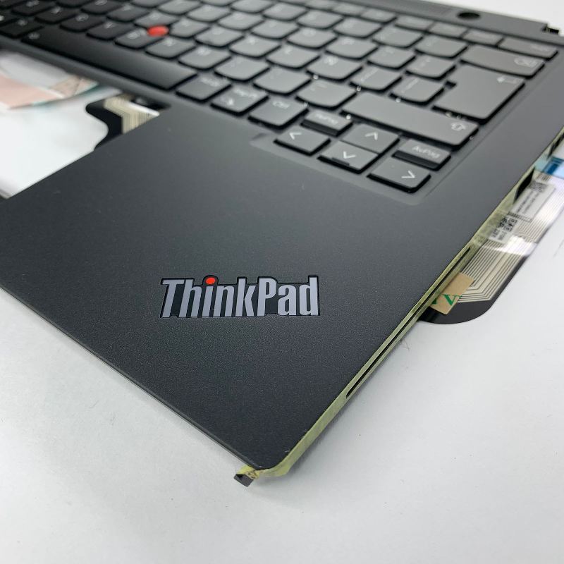 Posamanos Lenovo ThinkPad T14S Generación 3
