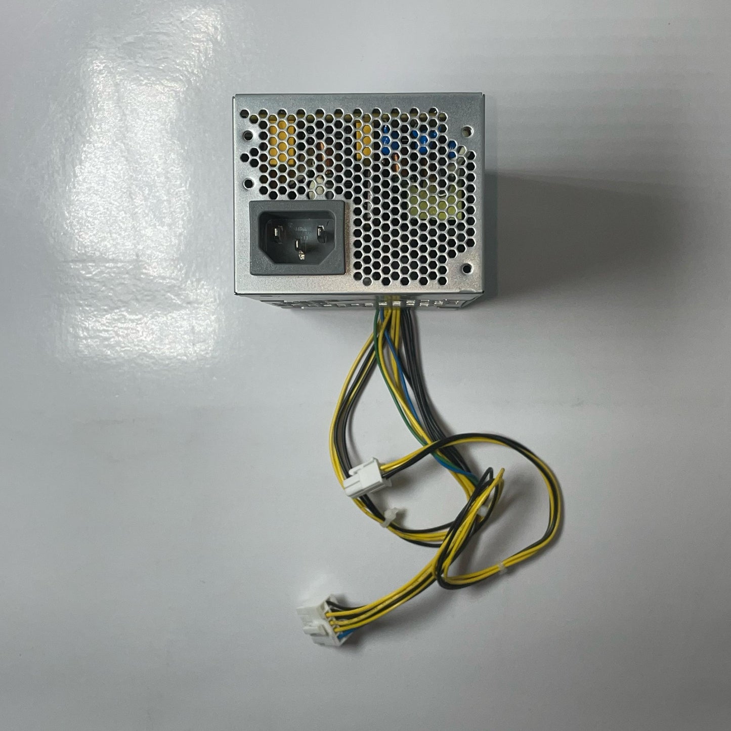 Fuente De Alimentación Huntkey HK280-73PP 180W