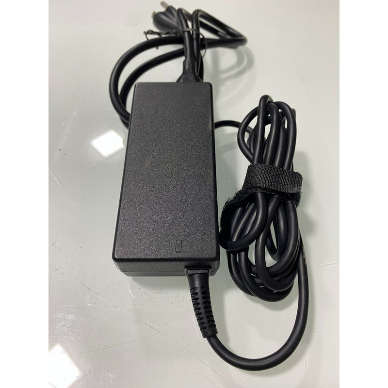 Cargador Punta Delgada Dell Ha65ns5-00 65w 100-240v Portátil