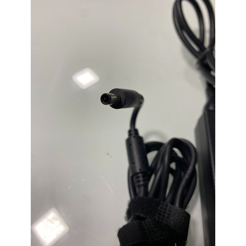 Cargador Punta Delgada Dell Ha65ns5-00 65w 100-240v Portátil